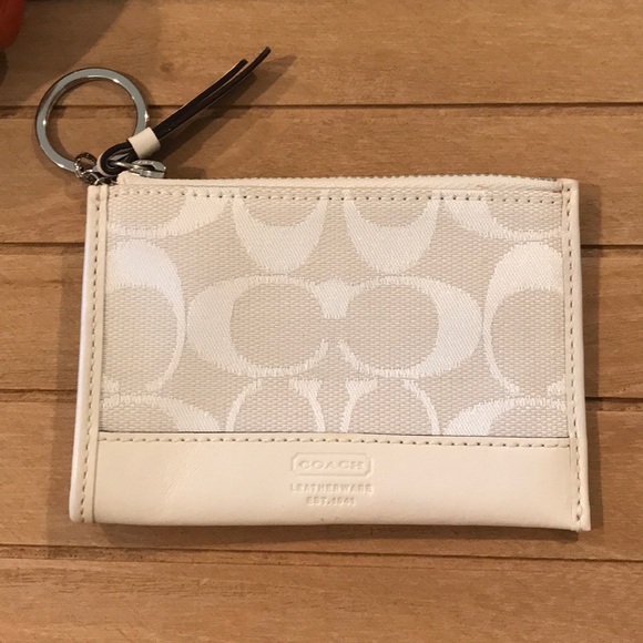 Coach Coin Purse Keychain and Card Holder! 🧡🥰